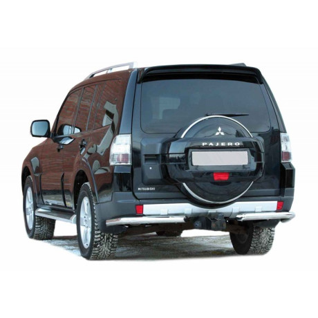 Защита заднего бампера «Уголки» (d63,5) для Mitsubishi Pajero IV (2006-2015)(Нерж. Сталь) купить недорого с доставкой в Пятигорск