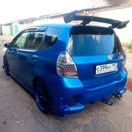 Бампер задний "Axis" для Honda Fit GD купить недорого с доставкой в Пятигорск