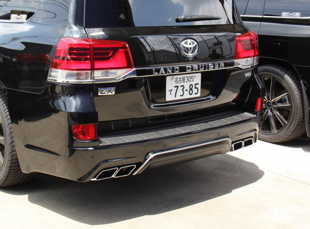 Бампер задний "Double Eight" для Toyota Land Cruiser 200 (Рестайлинг) купить недорого с доставкой в Пятигорск