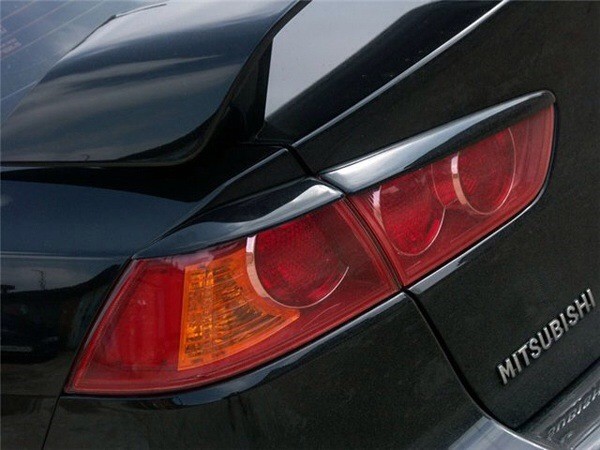 Накладки на задние фонари для Mitsubishi Lancer X (2007-2016) купить недорого с доставкой в Пятигорск